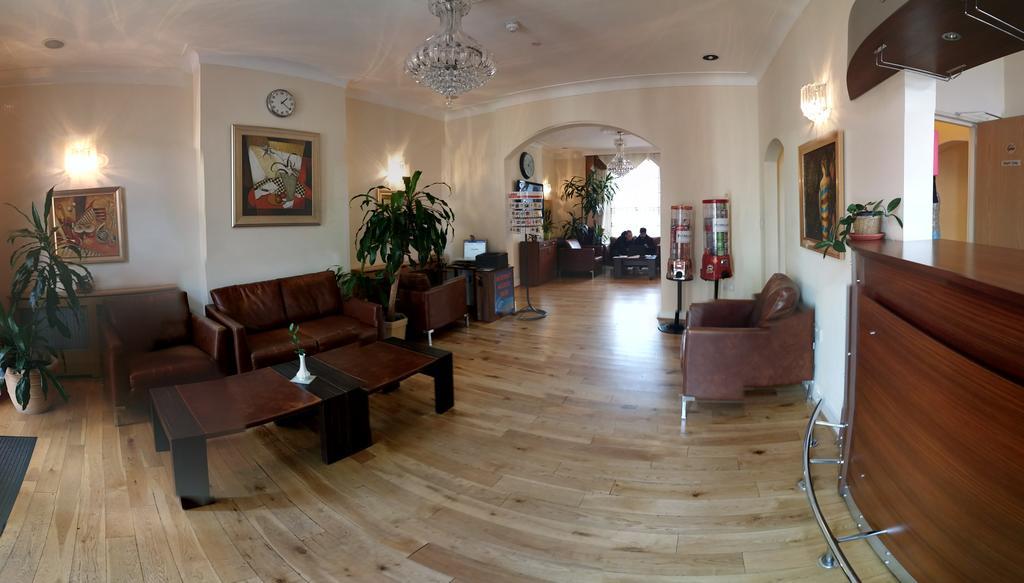 Corner House Hotel ลอนดอน ภายนอก รูปภาพ