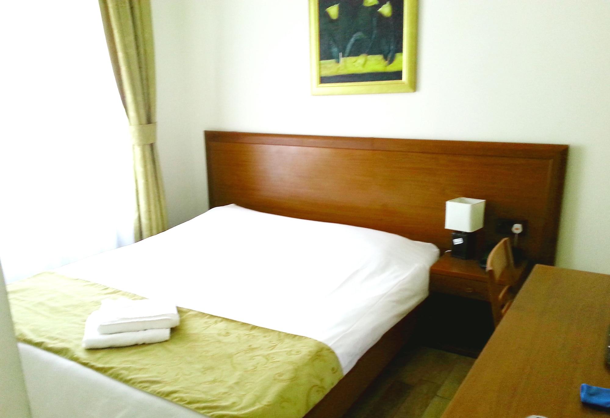 Corner House Hotel ลอนดอน ภายนอก รูปภาพ