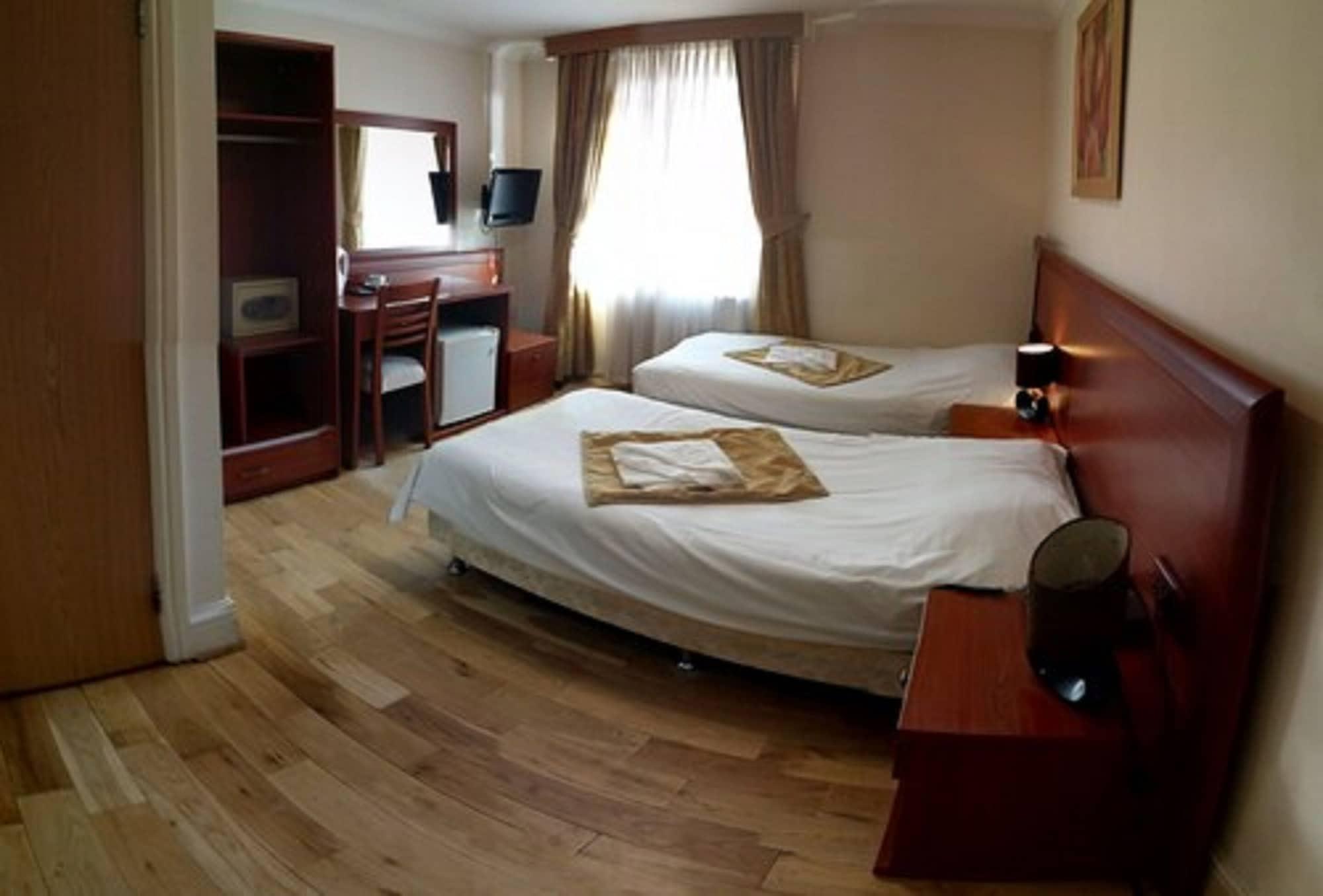 Corner House Hotel ลอนดอน ภายนอก รูปภาพ